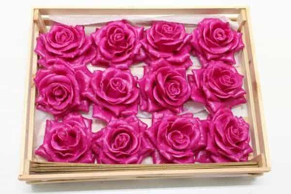 Zijde wax pink cerise rozen koppen rood